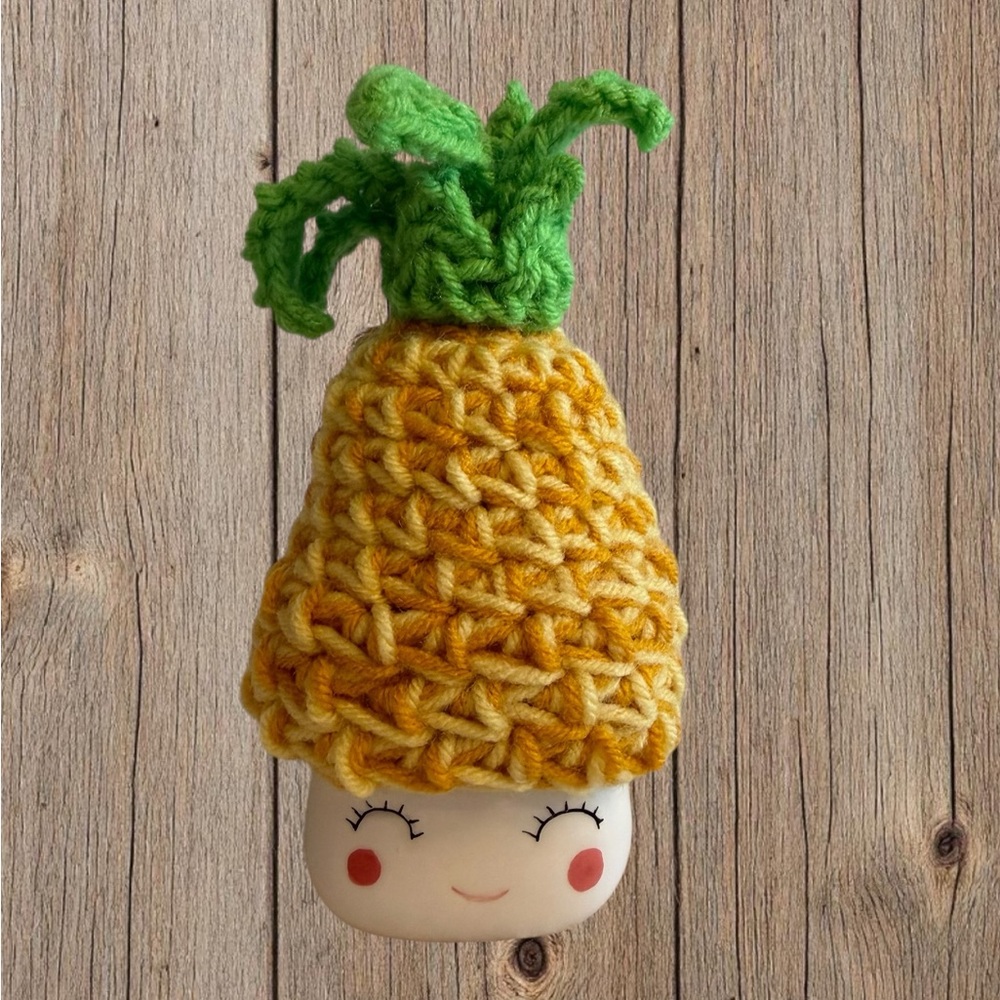 Crocheted Pineapple Marshmallow Mug Hat